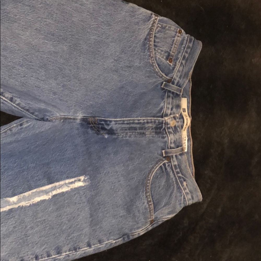 Distressed jeans - Picture 3 of 3